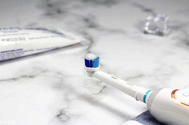 佳潔士熱感美白牙膏真的美白嗎 佳潔士美白牙膏真人試用 佳潔士熱感美白牙膏真的美白嗎 佳潔士美白牙膏真人試用