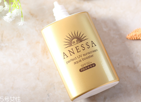 安耐曬和娜麗絲哪個(gè)好 安耐曬防曬和娜麗絲防曬區(qū)別對比
