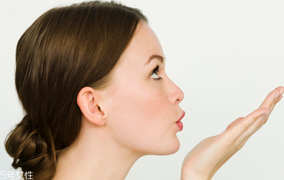 孕婦用什么洗面奶好 孕婦怎么洗臉最好 孕婦用什么洗面奶好 孕婦怎么洗臉最好