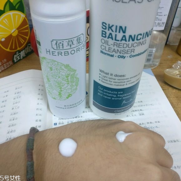 2018安耐曬新版比老版貴多少 2018安耐曬新版舊版區(qū)別 2018安耐曬新版比老版貴多少 2018安耐曬新版舊版區(qū)別