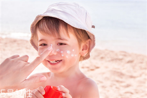 防曬啫喱好用還是防曬乳 防曬八大誤區(qū) 防曬啫喱好用還是防曬乳 防曬八大誤區(qū)