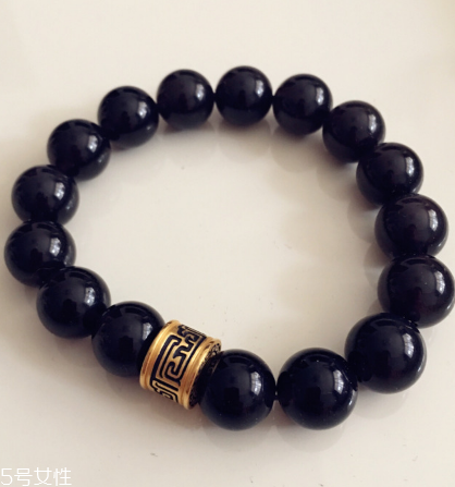 手鏈12顆珠子什么意思？手鏈12顆珠子代表什么