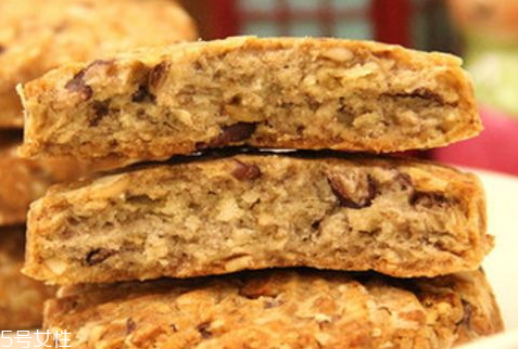 代餐餅干減肥有效果嗎 代餐餅干和普通餅干的區(qū)別 代餐餅干減肥有效果嗎 代餐餅干和普通餅干的區(qū)別
