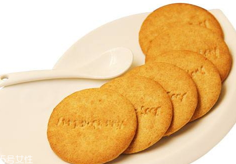 代餐餅干減肥有效果嗎 代餐餅干和普通餅干的區(qū)別 代餐餅干減肥有效果嗎 代餐餅干和普通餅干的區(qū)別