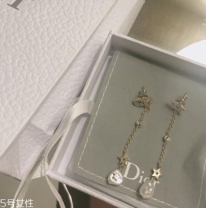 耳環(huán)可以帶上飛機(jī)嗎？耳環(huán)能不能帶上飛機(jī)