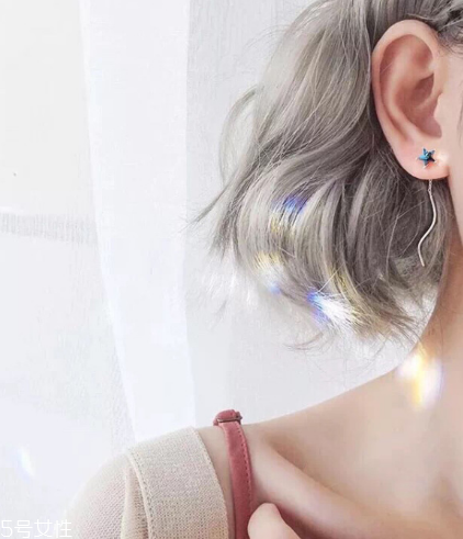 耳環(huán)可以帶上飛機(jī)嗎？耳環(huán)能不能帶上飛機(jī)