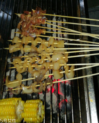 魷魚是烏賊嗎？魷魚跟烏賊是一種嗎？