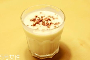 奶昔熱量高嗎 吃奶昔會(huì)胖嗎 奶昔熱量高嗎 吃奶昔會(huì)胖嗎