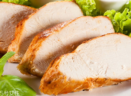 雞胸肉怎么吃 雞胸肉可以直接吃嗎 雞胸肉怎么吃 雞胸肉可以直接吃嗎