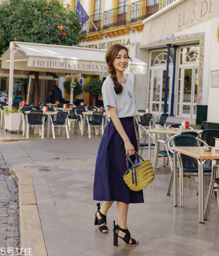 什么樣的裙子顯腿長？顯腿長的裙子款式推薦