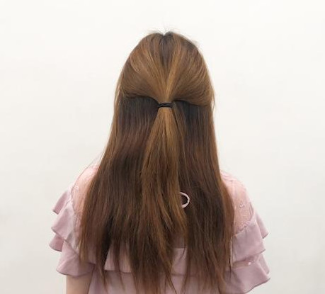 優(yōu)雅公主風(fēng)發(fā)髻怎么盤(pán) 優(yōu)雅公主風(fēng)發(fā)髻怎么盤(pán)