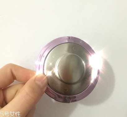 becca人魚姬高光多少錢 becca人魚姬高光試色 becca人魚姬高光多少錢 becca人魚姬高光試色