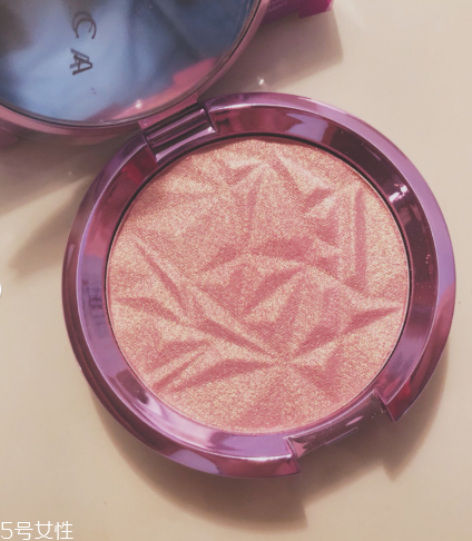 becca人魚姬高光多少錢 becca人魚姬高光試色 becca人魚姬高光多少錢 becca人魚姬高光試色