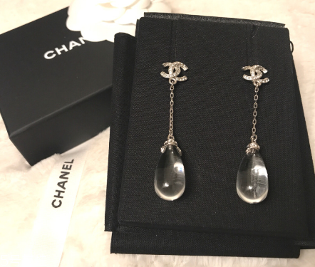 耳環(huán)生銹了還能戴嗎？耳環(huán)生銹可以繼續(xù)戴嗎