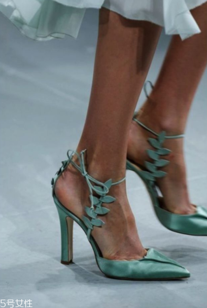 絲綢單品怎么搭？夏天絲綢搭配推薦