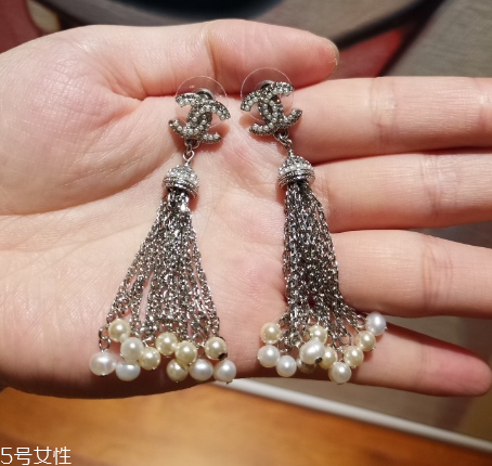 耳環(huán)什么材質(zhì)好？耳環(huán)常見(jiàn)材質(zhì)