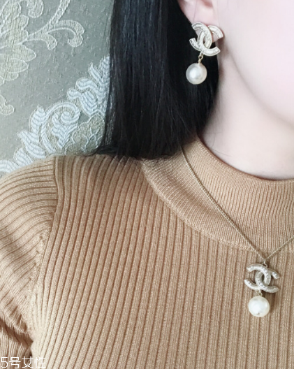 耳環(huán)什么材質(zhì)好？耳環(huán)常見(jiàn)材質(zhì)