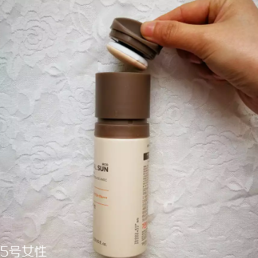 菲詩(shī)小鋪防曬氣墊含防腐劑嗎 100g能用多久 菲詩(shī)小鋪防曬氣墊含防腐劑嗎 100g能用多久