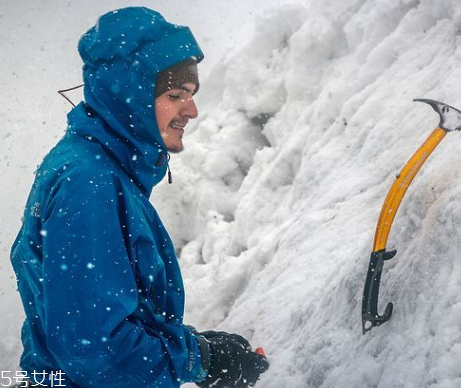 始祖鳥是奢侈品嗎？始祖鳥算不算奢侈品