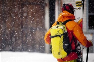 始祖鳥是奢侈品嗎？始祖鳥算不算奢侈品