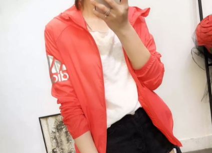 adidas防曬衣怎么樣？阿迪達(dá)斯防曬衣真假怎么看