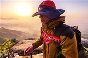 始祖鳥為什么那么貴？始祖鳥貴的原因