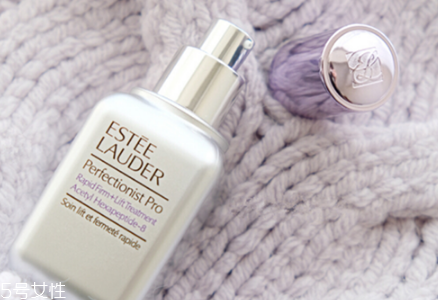 雅詩蘭黛線雕精華搭配什么一起用 雅詩蘭黛線雕精華用法 雅詩蘭黛線雕精華搭配什么一起用 雅詩蘭黛線雕精華用法