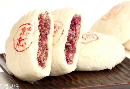 鮮花餅可以帶上飛機(jī)嗎 鮮花餅可以帶出國嗎 鮮花餅可以帶上飛機(jī)嗎 鮮花餅可以帶出國嗎