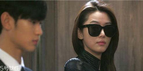 gm墨鏡在韓國(guó)賣多少錢 gm墨鏡價(jià)格大概多少錢 gm墨鏡在韓國(guó)賣多少錢 gm墨鏡價(jià)格大概多少錢