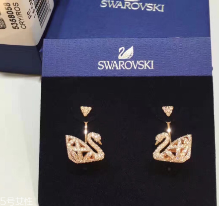 耳環(huán)和耳釘有什么區(qū)別？耳環(huán)和耳釘區(qū)別介紹