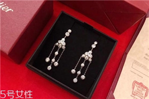 耳環(huán)買黃金還是鉑金？耳環(huán)黃金和鉑金哪個好