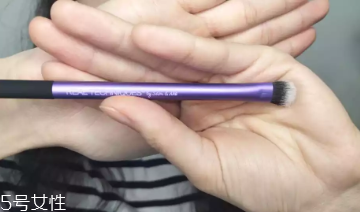 real techniques眼影刷怎么樣 real techniques眼影刷評測 real techniques眼影刷怎么樣 real techniques眼影刷評測