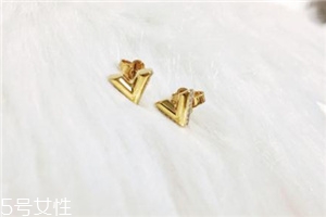 耳釘可以共用嗎？耳釘可以戴別人的嗎