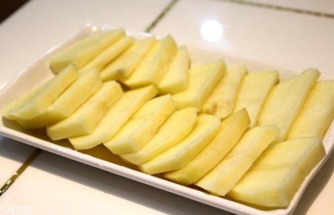 土豆美白面膜適合敏感肌嗎 土豆美白面膜適合膚質(zhì) 土豆美白面膜適合敏感肌嗎 土豆美白面膜適合膚質(zhì)