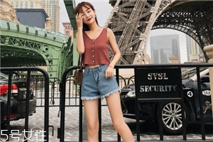 短褲怎么穿好看？短褲搭配技巧