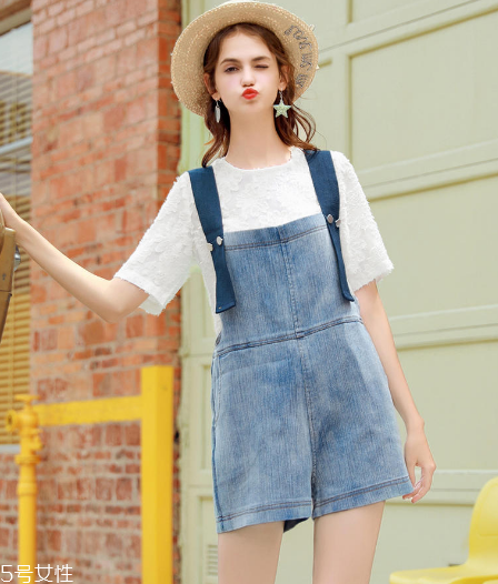 短褲怎么穿好看？短褲搭配技巧