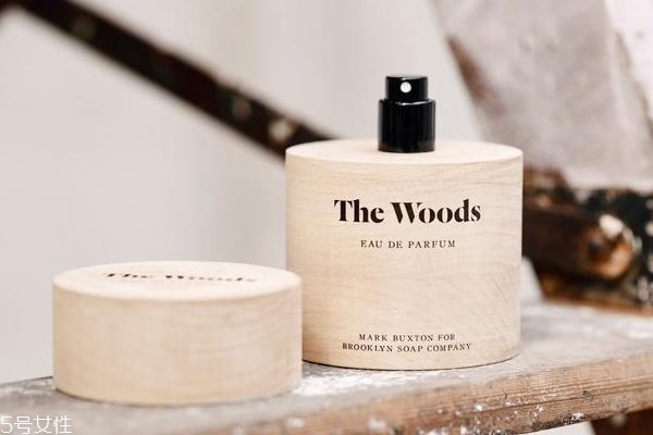 森林調(diào)香水適合男生還是女生 森林調(diào)香水什么氣質(zhì) 森林調(diào)香水適合男生還是女生 森林調(diào)香水什么氣質(zhì)