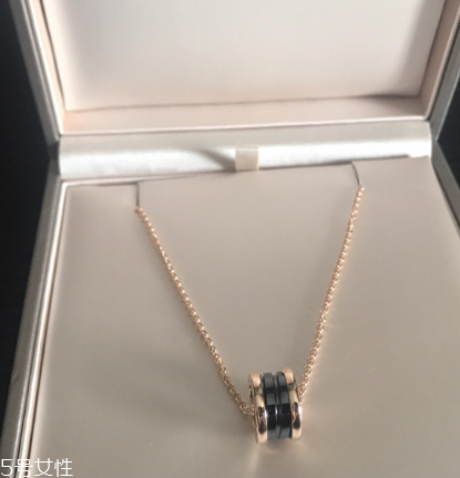 寶格麗陶瓷項鏈有幾種？寶格麗陶瓷項鏈款式介紹