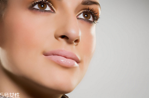 隆鼻后可以運(yùn)動(dòng)嗎 隆鼻手術(shù)后運(yùn)動(dòng)的壞處 隆鼻后可以運(yùn)動(dòng)嗎 隆鼻手術(shù)后運(yùn)動(dòng)的壞處