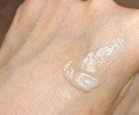 olay空氣霜怎么樣？olay空氣霜搓泥嗎？