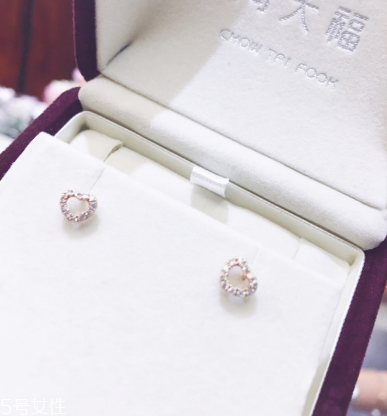 耳釘有沒有單賣的？耳釘可以只買一個(gè)嗎？