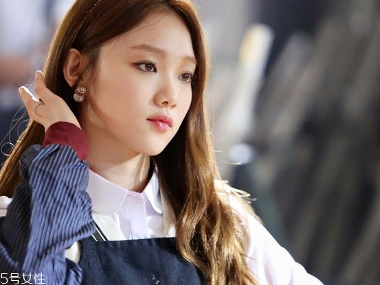 12星座男怎么應(yīng)對(duì)聒噪的女友 巨蟹座抖m越念越開心 12星座男怎么應(yīng)對(duì)聒噪的女友 巨蟹座抖m越念越開心