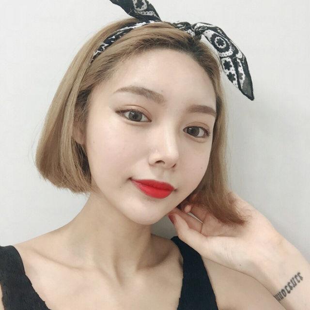 夏天編發(fā)教程圖解 女生夏天梳什么發(fā)型涼快 夏天編發(fā)教程圖解 女生夏天梳什么發(fā)型涼快