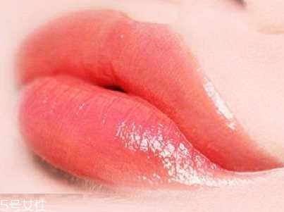 怎么涂口紅沒有唇紋 怎么涂口紅不干沒唇紋 怎么涂口紅沒有唇紋 怎么涂口紅不干沒唇紋
