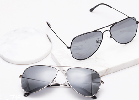 太陽鏡能防藍光嗎？太陽鏡防不防藍光？