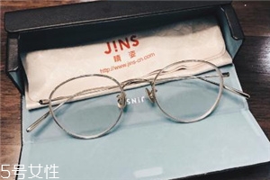 jins眼鏡多少錢？jins眼鏡價(jià)格