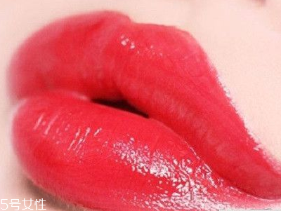 怎么涂口紅沒有唇紋 怎么涂口紅不干沒唇紋 怎么涂口紅沒有唇紋 怎么涂口紅不干沒唇紋