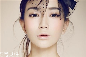 怎么涂口紅沒有唇紋 怎么涂口紅不干沒唇紋 怎么涂口紅沒有唇紋 怎么涂口紅不干沒唇紋