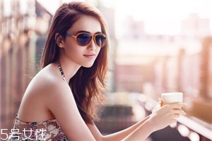 太陽鏡輕好還是重好？太陽鏡買輕的還是重的？