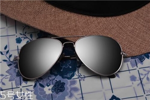 太陽鏡往下掉怎么調(diào)整？太陽鏡老是掉怎么辦？